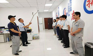 光谷店“防盜搶、保安全”應(yīng)急預(yù)案演練及培訓(xùn)圓滿(mǎn)開(kāi)展